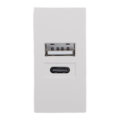 USB A USB C 15W Charger